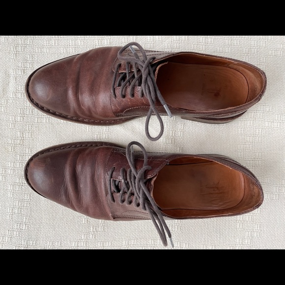 Frye Jones Oxford Shoes - Picture 2 of 4